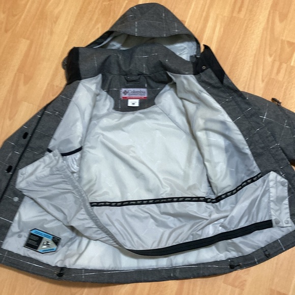 Columbia ski jacket for women in sz M - Picture 3 of 5